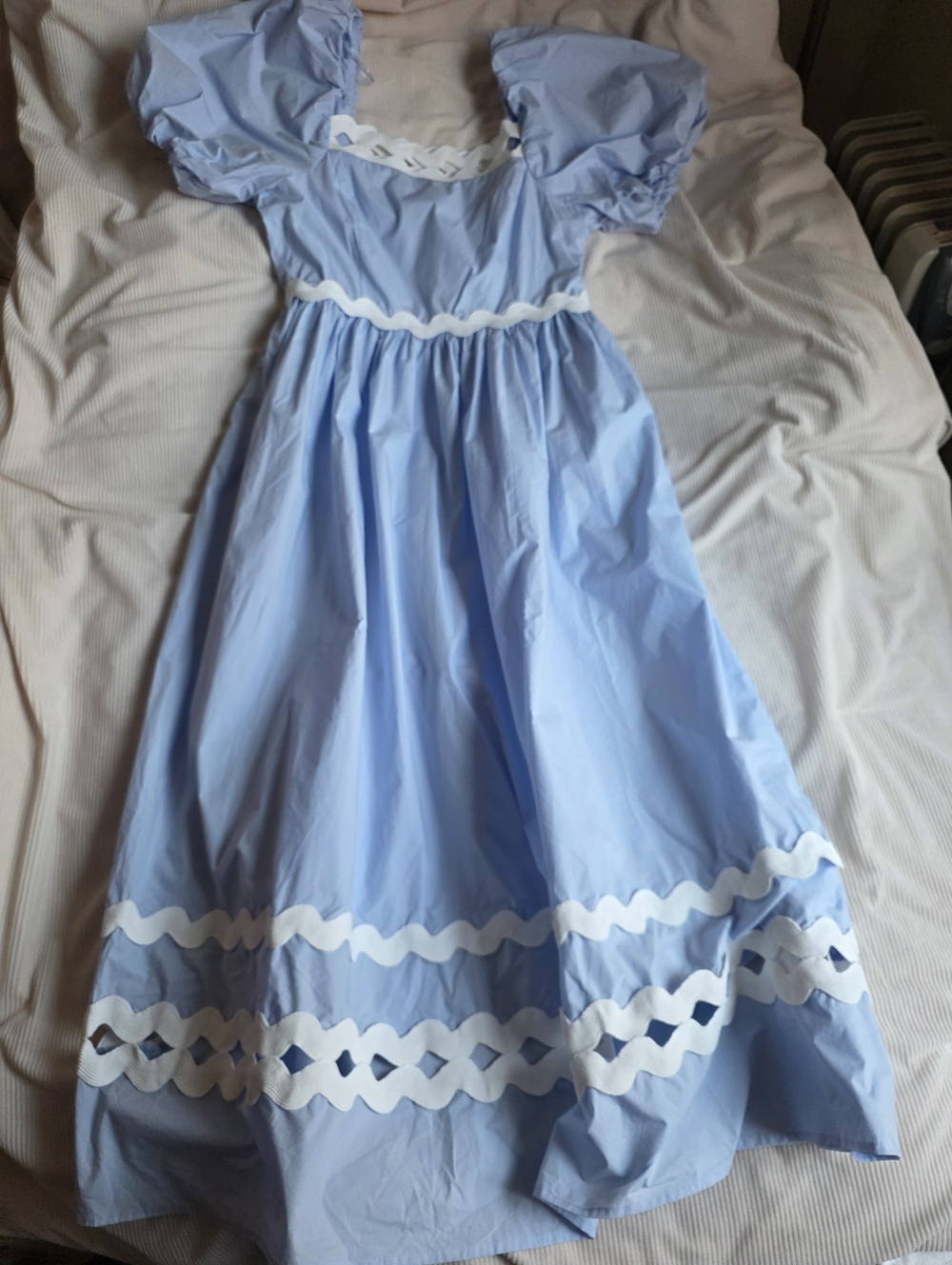 English Factory Scallop-Trim Cotton Midi Dress Sz L Blue Ecru Trim Nwt - Picture 4 of 16
